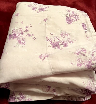 Rachel Ashwell The Farmhouse / 1 sábana plana Queen y 2 fundas de almohada Foto 1 de 4