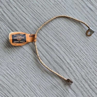 Harley Davidson 4706-39 Batería Positivo Cable Cabeza Plana OEM Cabezal de Nudillo Nuevo de Lote Antiguo Cableado Foto 1 de 3