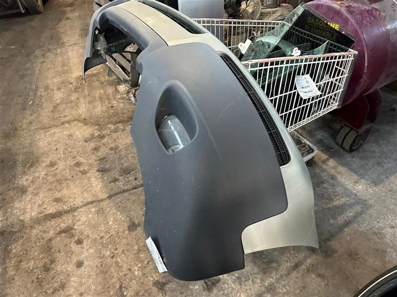 (LOCAL PICKUP ONLY) Front Bumper With Fog Lamps Fits 03-06 VOLVO XC90 616101 Foto 1 de 4