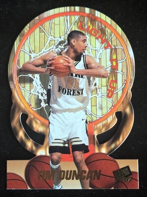 Pase de prensa 1997-98 Tim Duncan Light It Up troquelado #LU-1 Wake Forest Foto 1 de 2