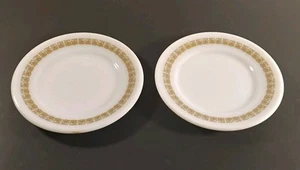 Vintage Pyrex Bread Dessert Plates 'Tiburon' 704 - 21 Corning Brown Set of 2 - Picture 1 of 14