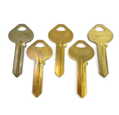 (5-pcs) RU46 Uncut Brass Key Blanks NOS Homeowner / Locksmith Supplies - Image 1 of 4
