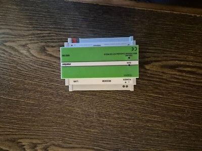 Merten KNX Internet Controller IC1-V2 REG-K 12-32VDC  695190 - Bild 1 von 3