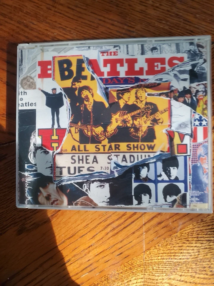 The Beatles Anthology 2  (2 CD Discs, Capital/Apple Records 1996) - Image 1 of 3