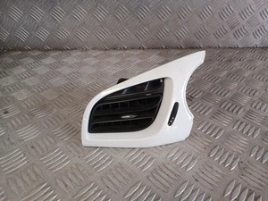 Grille aération aérateur avant gauche - DS DS3 I (1) - Réf : A1092112 - Foto 1 di 3