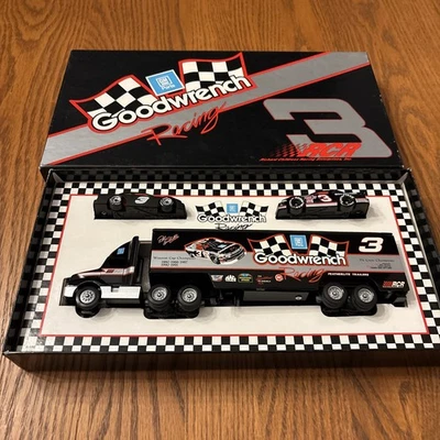 Dale Earnhardt Sr 1993 GM Goodwrench Nascar 1/64 Diecast Hauler Matchbox Winross - Image 1 of 4