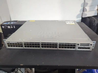 CISCO - Switch WS-C3850-48T-S  - Photo 1/2