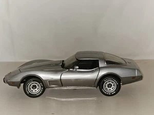 FRANKLIN MINT modello di precisione argento 1978 CHEVROLET CORVETTE 1:24 pressofuso NO SCATOLA - Foto 1 di 7