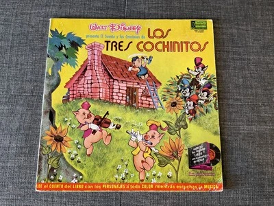 Walt Disney Presenta El Cuento Y Las Canciones De Los Tres Cochinitos LP & Book - Image 1 of 4