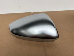 Neue Audi A3 8Y Außenspiegelkappe rechts 8Y2857528B3Q7 Aluminium - Bild 1 von 5