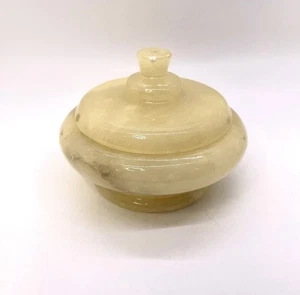 Circular Spanish alabaster trinket box By Herna - Picture 1 of 8