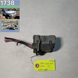 ⭐⭐OEM 2008-2011 JEEP WRANGLER TIPM FUSE BOX F CONNECTOR⭐⭐ - Picture 1 of 2