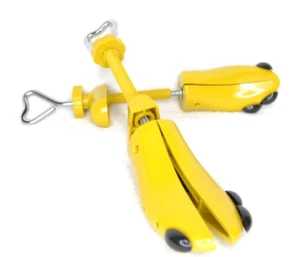 Yellow Plastic Adjustable Keeper Stretcher Shoe Shaper Tree w/Heart Handle End - Picture 1 of 3