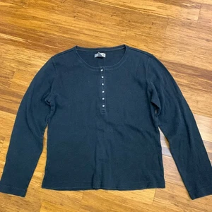 Chico's Damen Größe Medium schwarz Langarm Strass Knopf Thermo Top Vintage - Bild 1 von 6