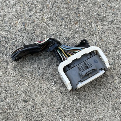 Conector de cable de control de transmisión Mazda 3 2010-2011 2,0 L TCM *LF8M-18-9E1G* Foto 1 de 4