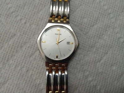 Pulsar Quartz Watch V732-X090, Two Toned, New Battery, ENGRAVED, Nice!! - Image 1 of 4