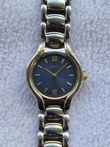 Vintage Seiko Ladies Watch - Two Tone Gold Silver - Japan Quartz - New Battery - Picture 1 of 10