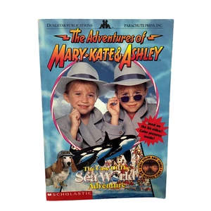Adventures of Mary-Kate & Ashley Olsen The Case of the Sea World Adventure - Picture 1 of 11