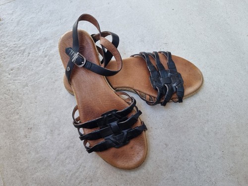 Women's sandals UGG Larisa Sandal black 37