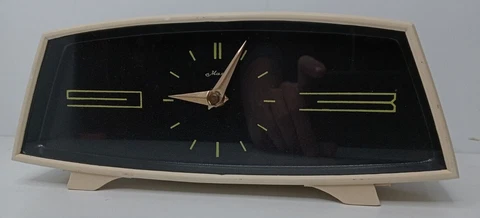 Mechanical Desk Clock Mayak Majak Vintage 60s Soviet Ukraine USSR Collectible Cover