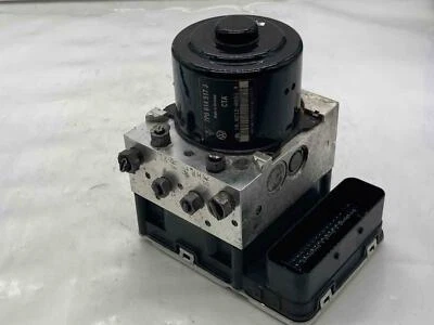 Volkswagen Touareg 2012 bomba de freno antibloqueo 37 k 7P0614517J Foto 1 de 4