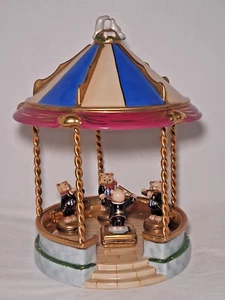 Chamart A.L. Limoges France Peint Main Porcelain Bandstand & Bear Musicians - Picture 1 of 12