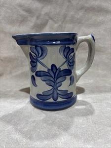 1992 Beaumont Brothers Pottery BBP Salt Glazed Pitcher Blue Floral Signed 6.5" - Picture 1 of 4