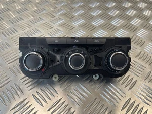 Skoda Octavia Mk2 (1Z) 2011 Climate control unit module 3T0820047R LIU28294 - Picture 1 of 3