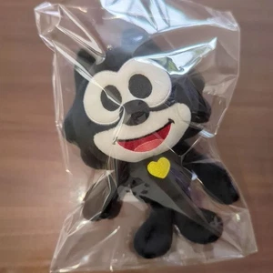 Universal Studio Japan - FELIX Plush Doll Keychain  Brand New from Japan - Picture 1 of 3