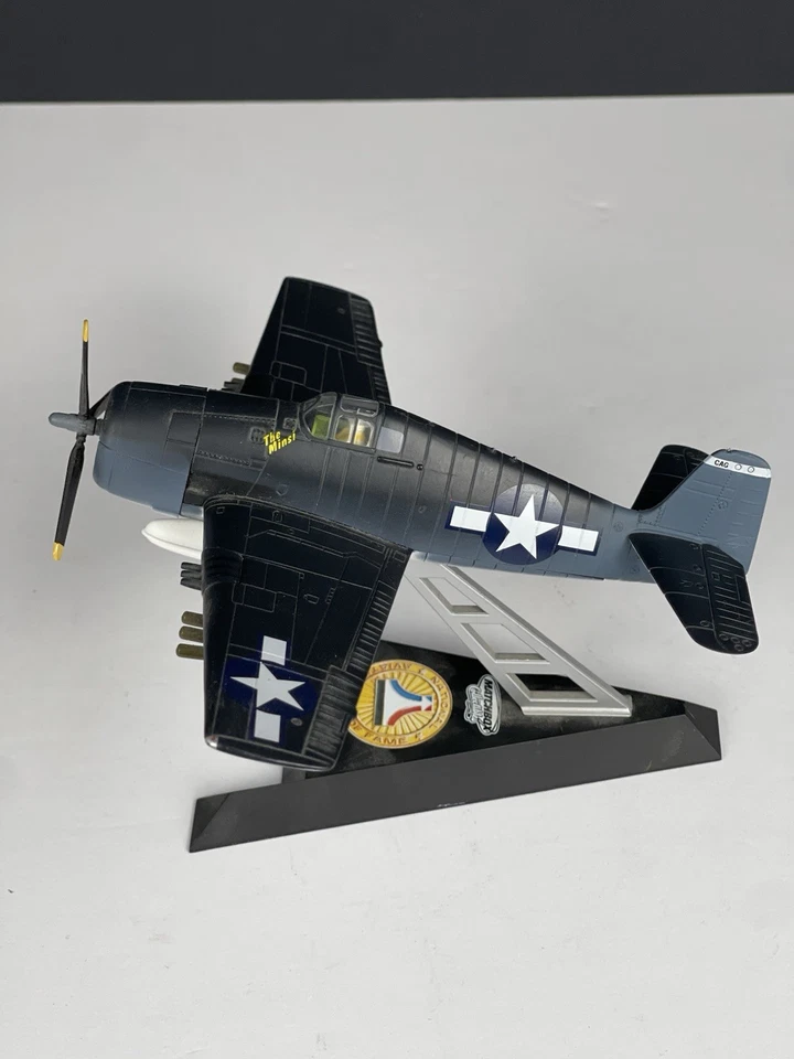Avión modelo diecast Matchbox Mattel 2000 F6F-5 Hellcat 1:72 Foto 1 de 4
