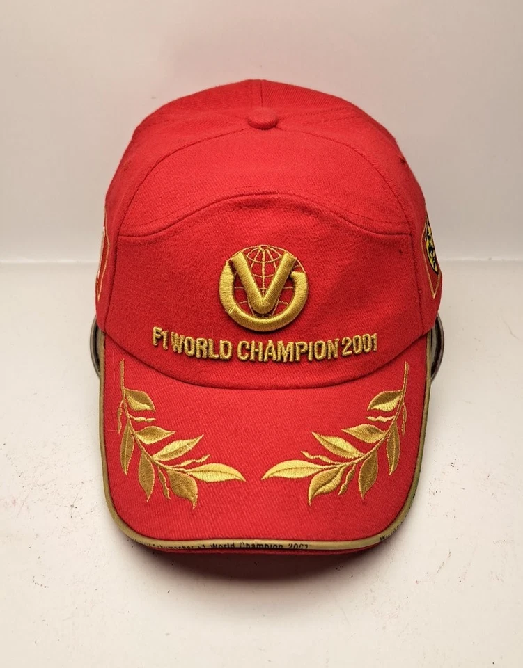 Michael Schumacher F1 2001 Weltmeister Scuderia Ferrari F2001 Cap mit Etiketten - Bild 1 von 4