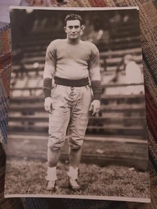 1936-37 CFL FOOTBALL PLAYER PHOTO TED REEVE TORONTO ARGONAUTS CANADA VERY RARE - Picture 1 of 10