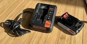 BLACK + DECKER BDCA202 12V/20V Max Lithium Fast Charger  & Battery Tested - Picture 1 of 5
