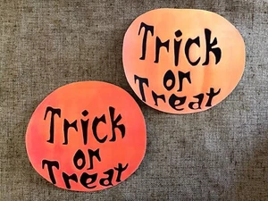 Sie wählen Vintage inspiriert Kürbis Trick or Treat Halloween Cardstock Dekoration - Bild 1 von 7
