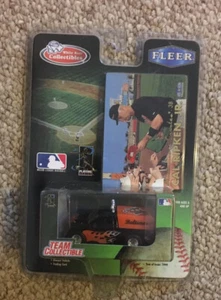 Orioles Cal Ripkin Jr. Die Cast Fahrzeug und Sammelkarte / Fleer White Rose 1999 - Bild 1 von 2