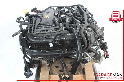 15-16 Hyundai Genesis 3.8L Complete Engine Motor Block 109k OEM - Image 1 of 4