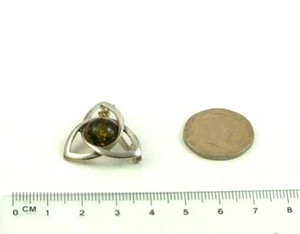 925 Sterling Silver Green Colour Baltic Amber Triangular Celtic Knot Brooch - Picture 1 of 4
