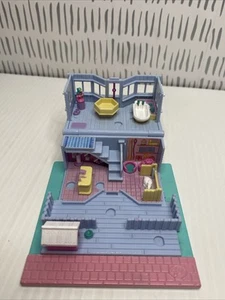 Vintage Polly Pocket Bluebird Pet Store 1993 House ONLY - Picture 1 of 6