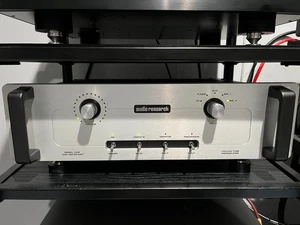 Audio Research LS16 MKII Vorverstärker - Bild 1 von 8