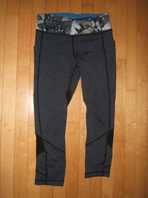 Ladies LuluLemon Workout Capri's - Image 1 of 3