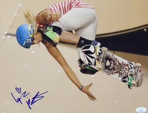 Lyn-Z Adams Hawkins Skateboarder Signed 11x14 Glossy Photo JSA Authenticated - Picture 1 of 2