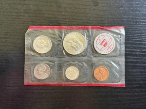 1961 P&D United States Mint Proof Coin Set 90% Silver - ME2435 - Picture 1 of 4