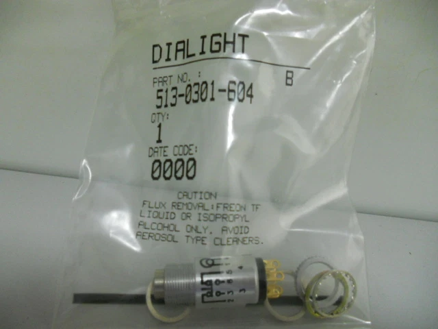 DIALIGHT  513-0301-604 NEW SWITCH 5130301604 - Image 1 of 1