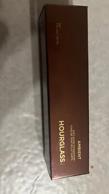 Base Hourglass Ambient Soft Glow ~ Sombra 1 ~ 30 ml/1 oz. Novo na caixa - Imagem 1 de 2