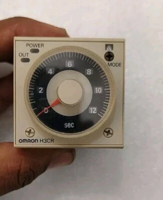 Omron H3CR-A 100-240V 11PIN Elektrisch Timer Fedex - Bild 1 von 4