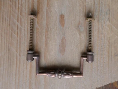 POIGNEE ANCIENNE de MEUBLE, en LAITON, Art Déco (n°49) - Photo 1/4