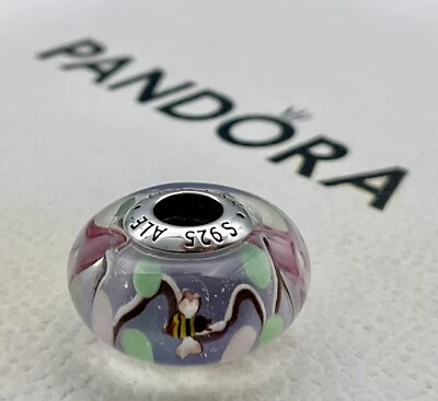 🐝 A GORGEOUS GENUINE ‘PANDORA’ ENCHANTED GARDEN MURANO ART GLASS CHARM. 🐝 - Image 1 of 4