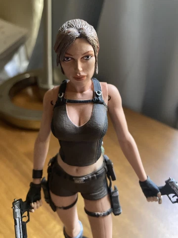 NECA Lara Croft Tomb Raider Underworld 2008 Cover