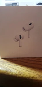 AirPods Pro 2nd Generation with MagSafe Wireless Charging Case - No Reserve NEW - Zdjęcie 1 z 7