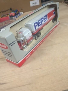 Pepsi 1997 Liberty Classic 1/64 Die Cast Peterbuilt Semi Bank In Box - Picture 1 of 8